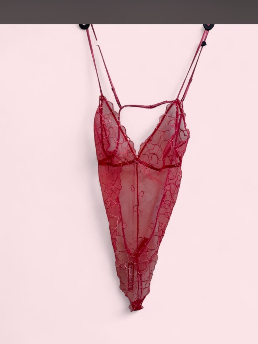 SKIMS Sheer Red Heart-Embroidered Lace Chemise